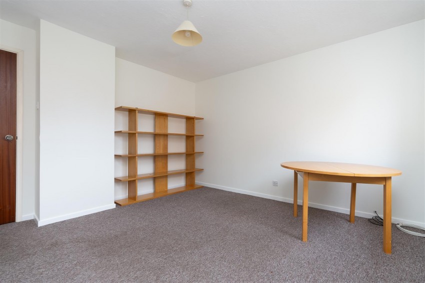 Images for Knowles Close, Yiewsley EAID:RWHITLEYPJAPI BID:1